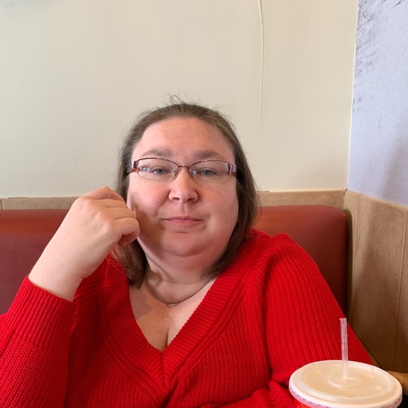 Meet your Posher, Dawn - Picture 1 of 1